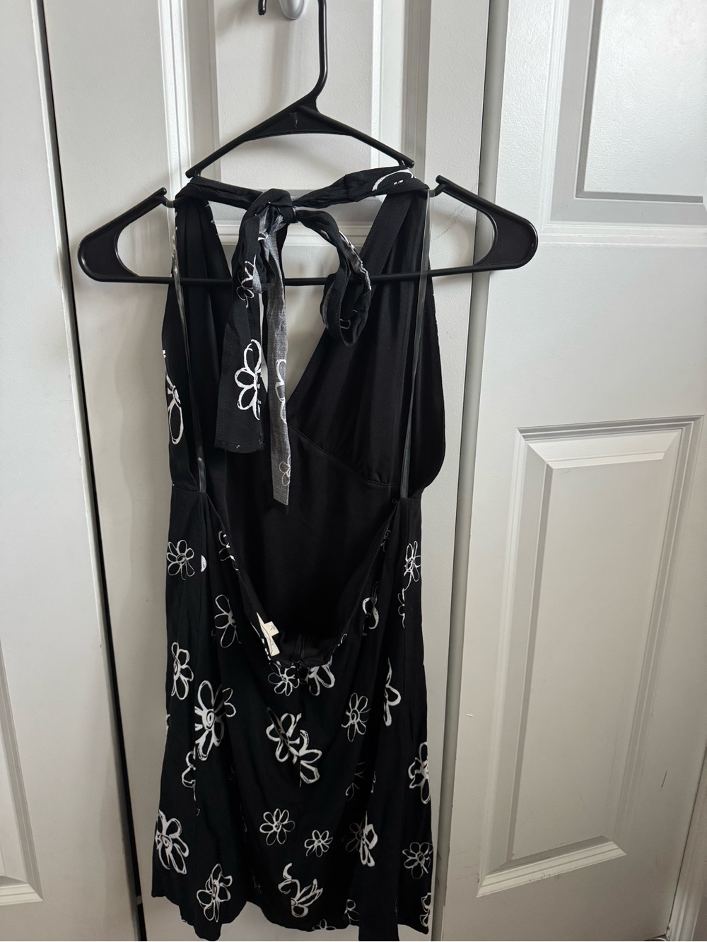 La Hearts Black Halter Top Dress with White Floral Print - Picture 3 of 7